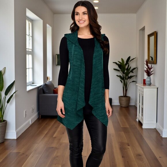 LOGO by Lori Goldstein Sweaters - Lori Goldstein Sweater Knit Vest – Effortless Layering with Chic Appeal!